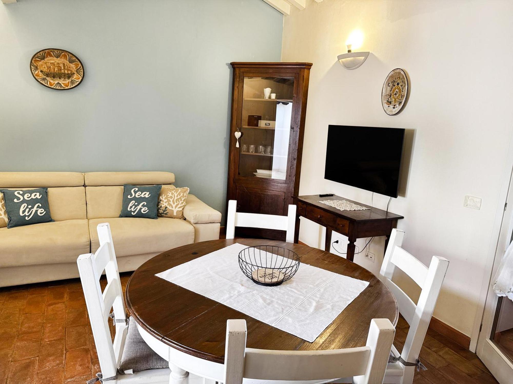 Casa Velia 78Mq A 30 Metri Dal Mare Di San Vincenzo Apartment Luaran gambar